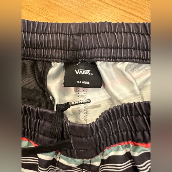 Bundle Vans & RipCurl - Picture 6 of 11